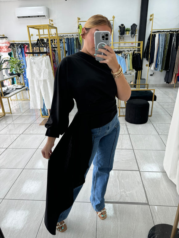 Asymmetrical OneShoulder Top