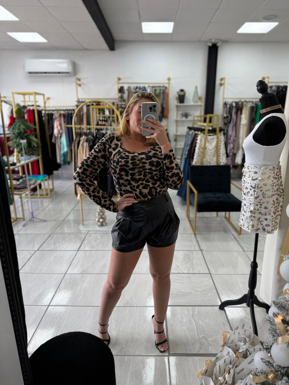 Black Double Pleat PU Leather Shorts