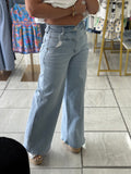 LightDenim VShape Jeans