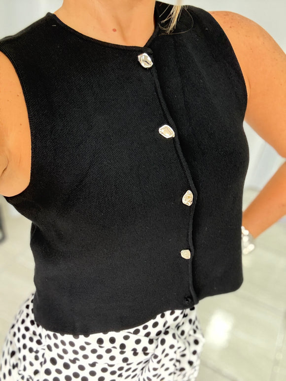 Black Boxy Vest