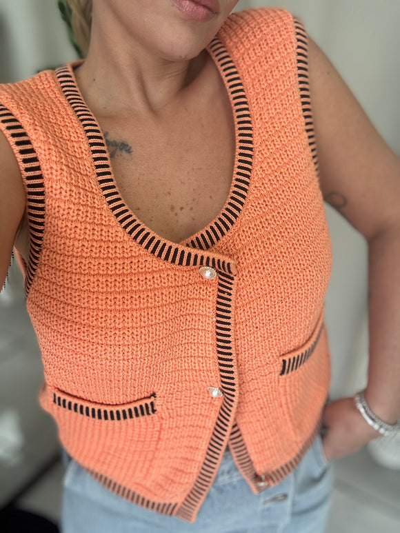 SunKiss Textured Sweater Vest