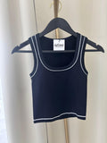 Contrast Round Basic Top